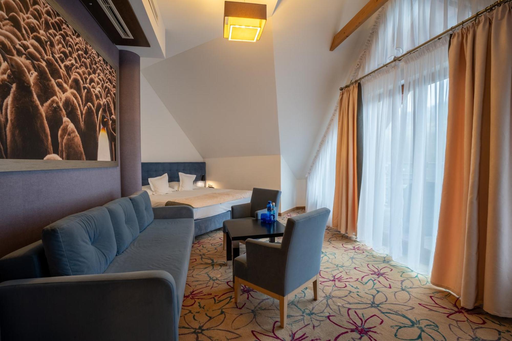 Hotel & Spa Czarny Gron Rzyki Exteriér fotografie