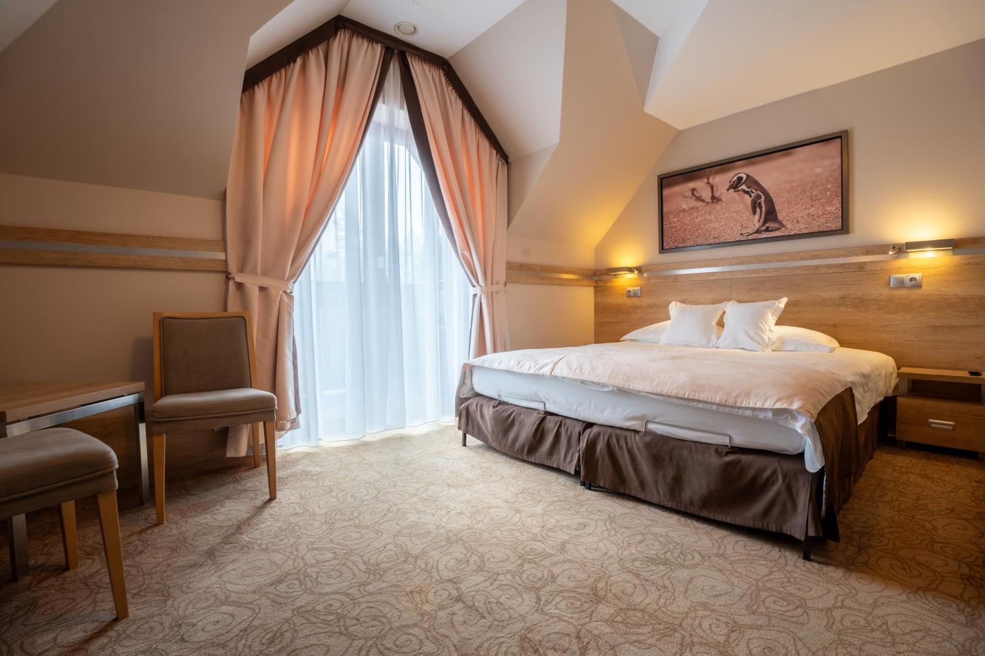 Hotel & Spa Czarny Gron Rzyki Exteriér fotografie