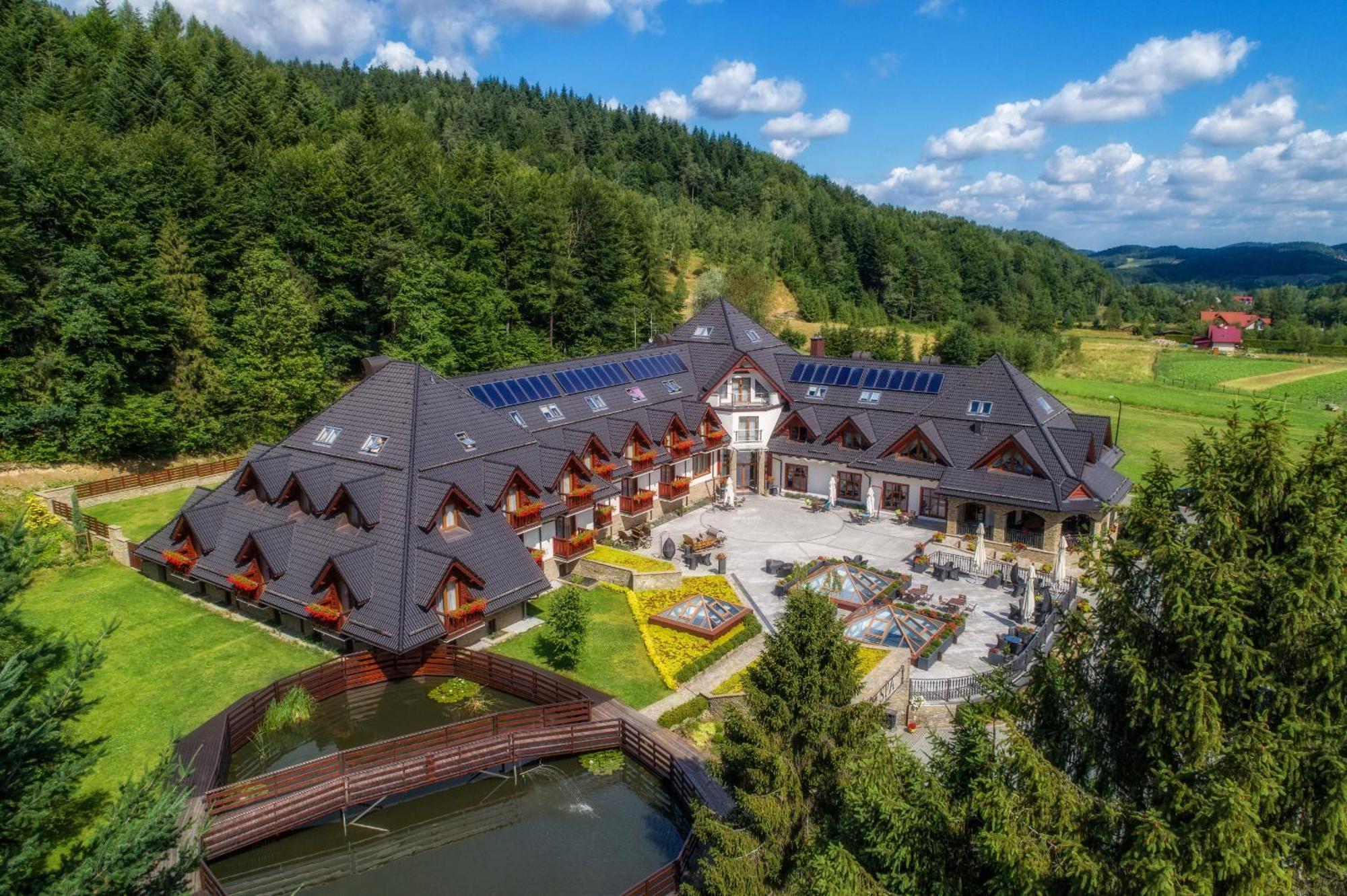 Hotel & Spa Czarny Gron Rzyki Exteriér fotografie