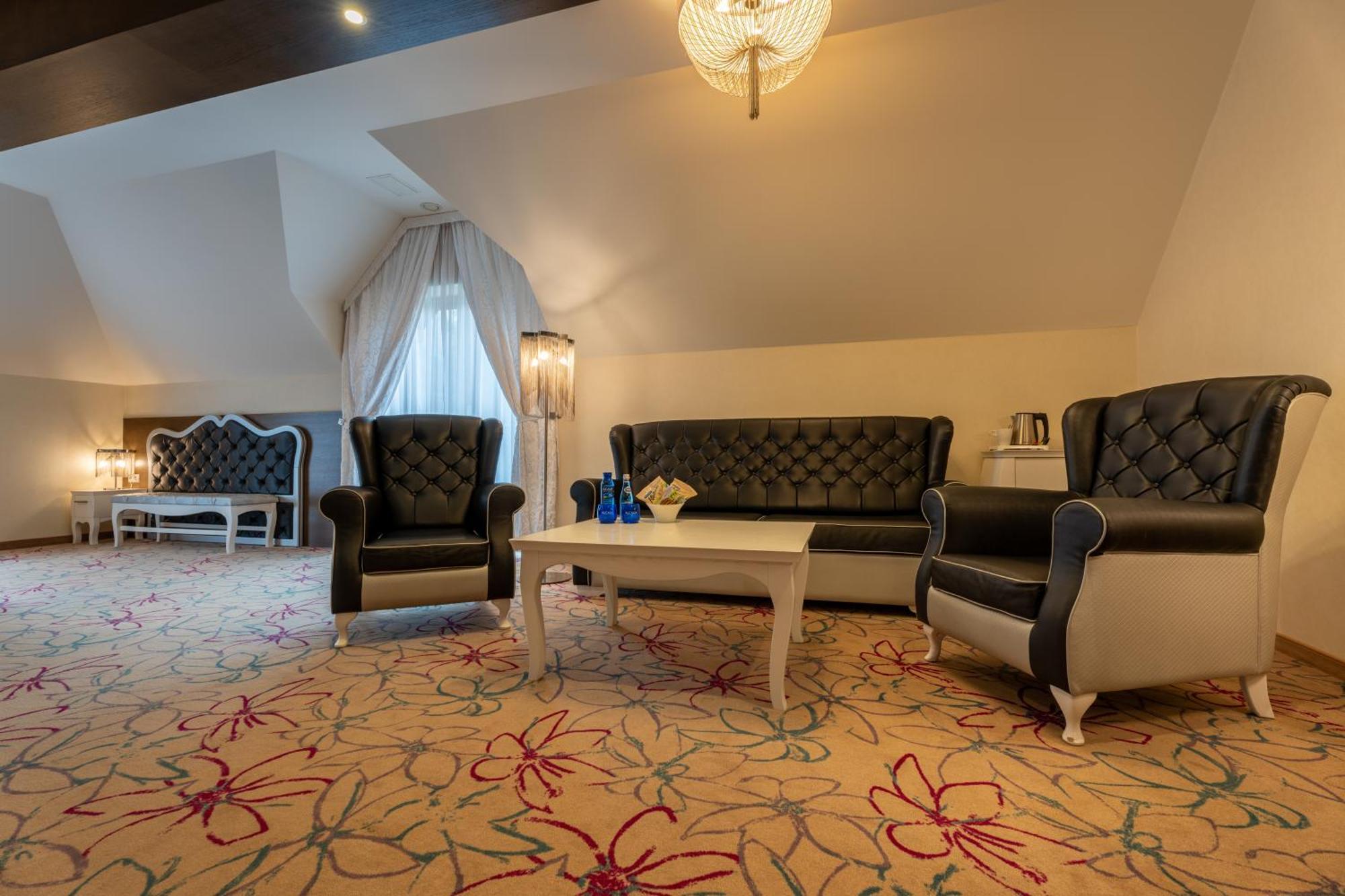Hotel & Spa Czarny Gron Rzyki Pokoj fotografie