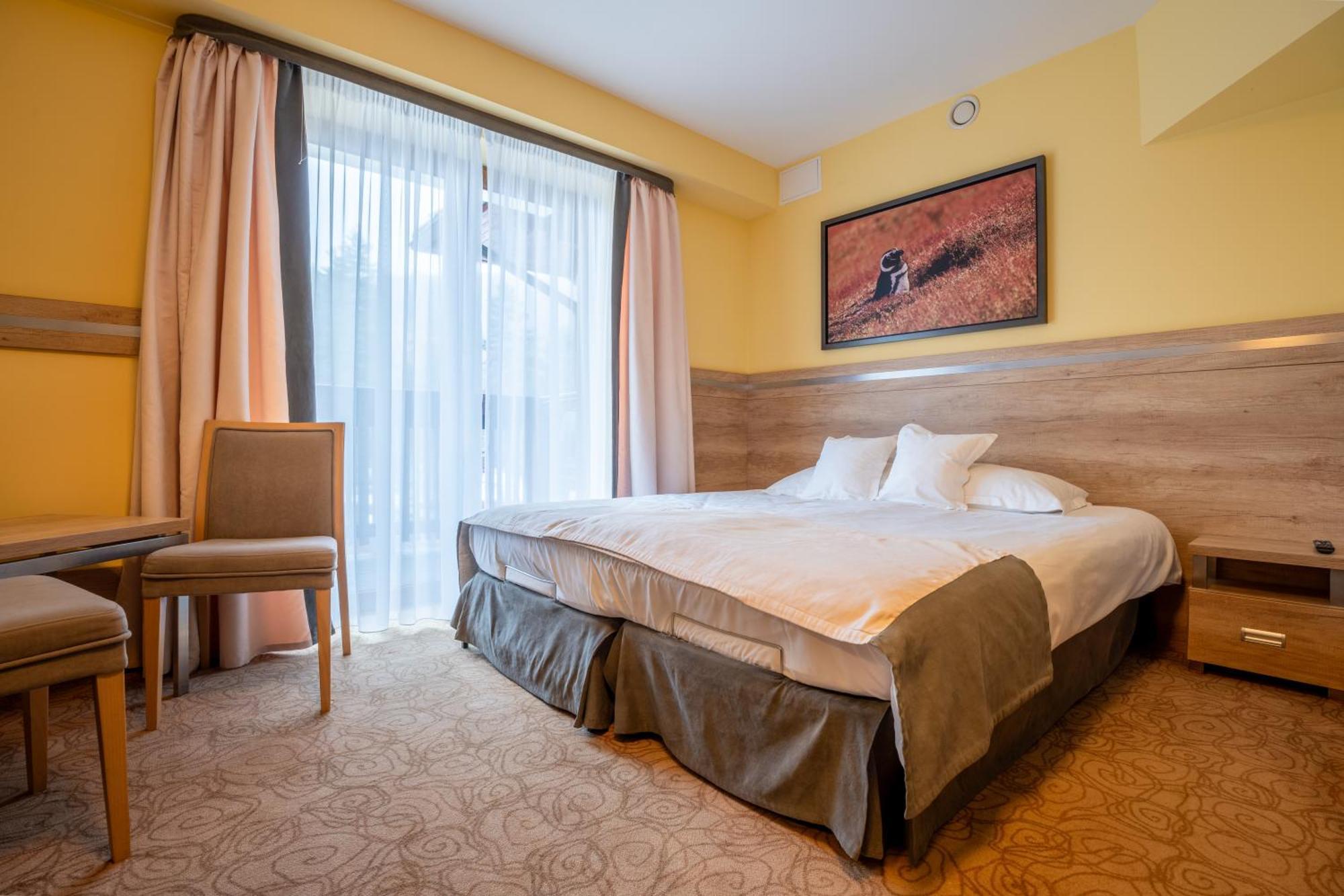 Hotel & Spa Czarny Gron Rzyki Pokoj fotografie