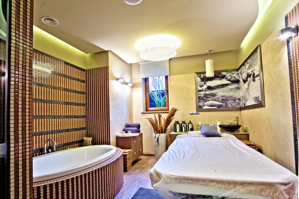 Hotel & Spa Czarny Gron Rzyki Exteriér fotografie